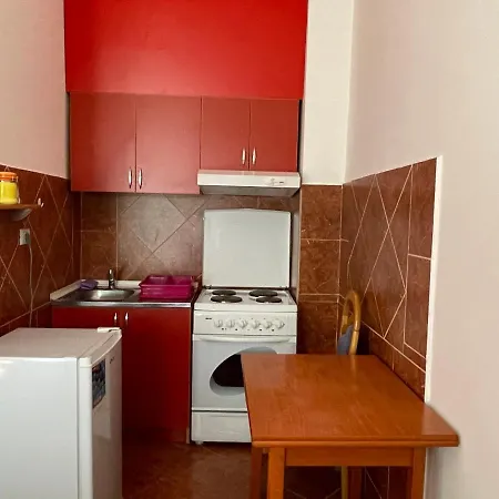 Apartment Zevs *
